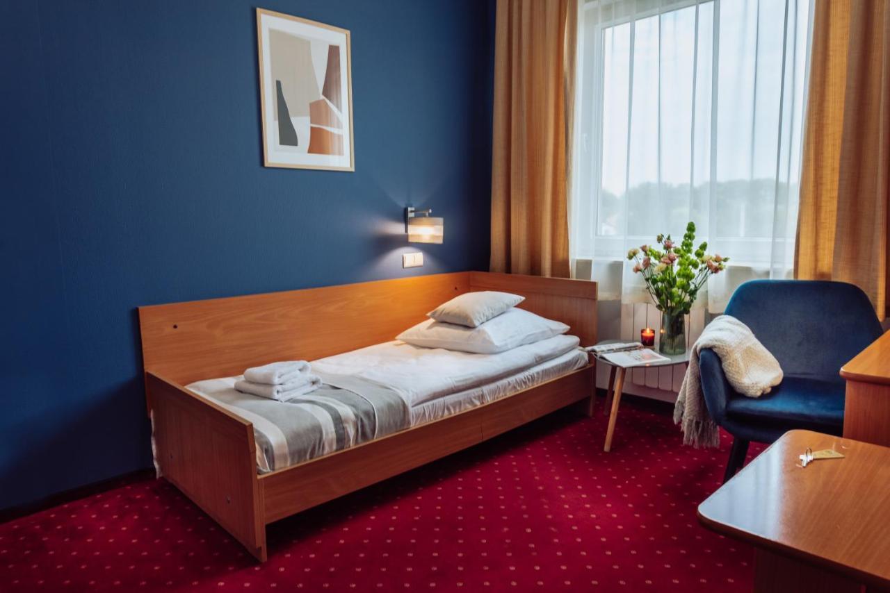 Hotel Albatros Przemyśl Exterior foto